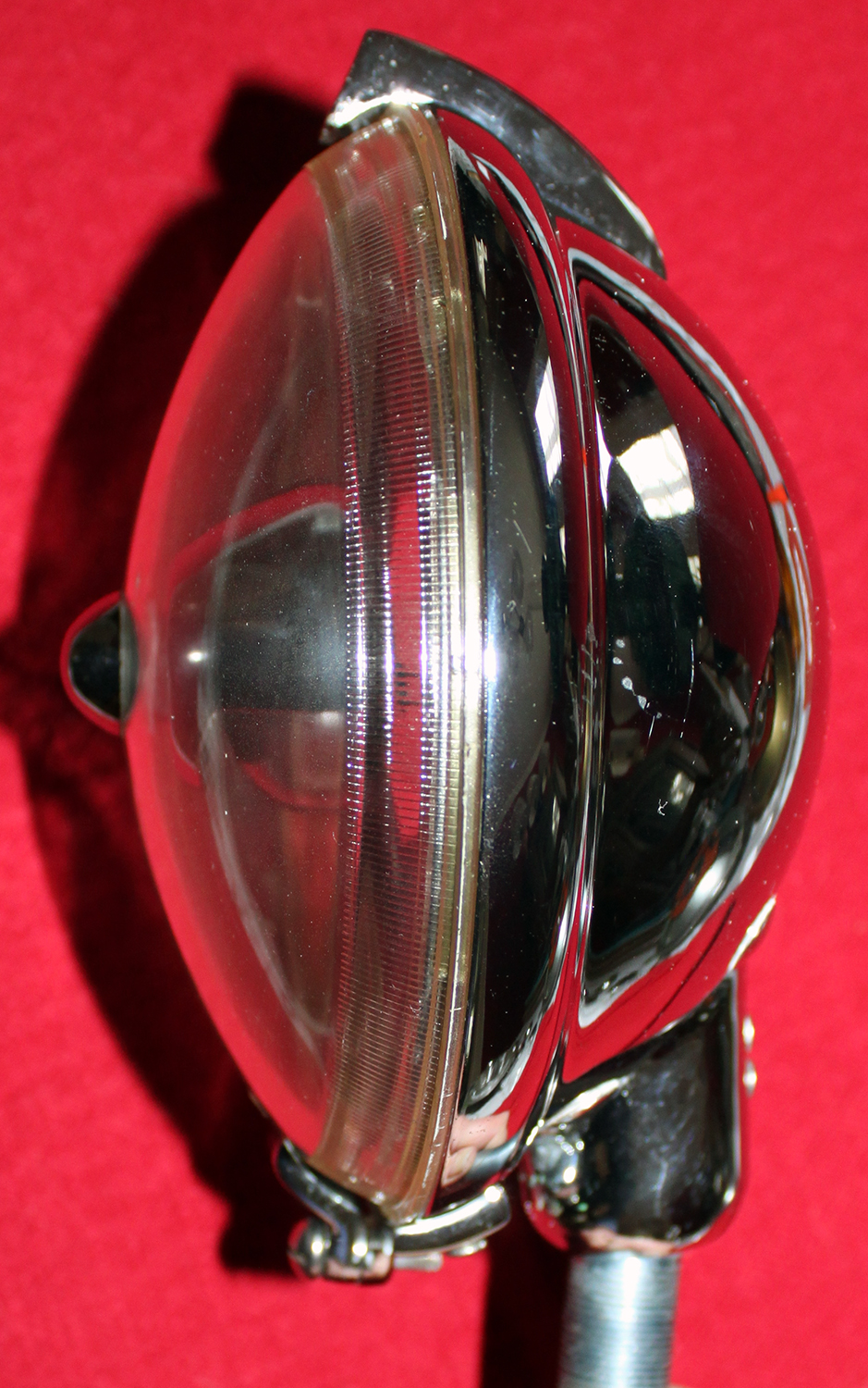 Lucas 576 driving lamp side view