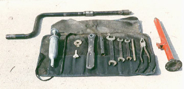 Triumph TR2 tool kit